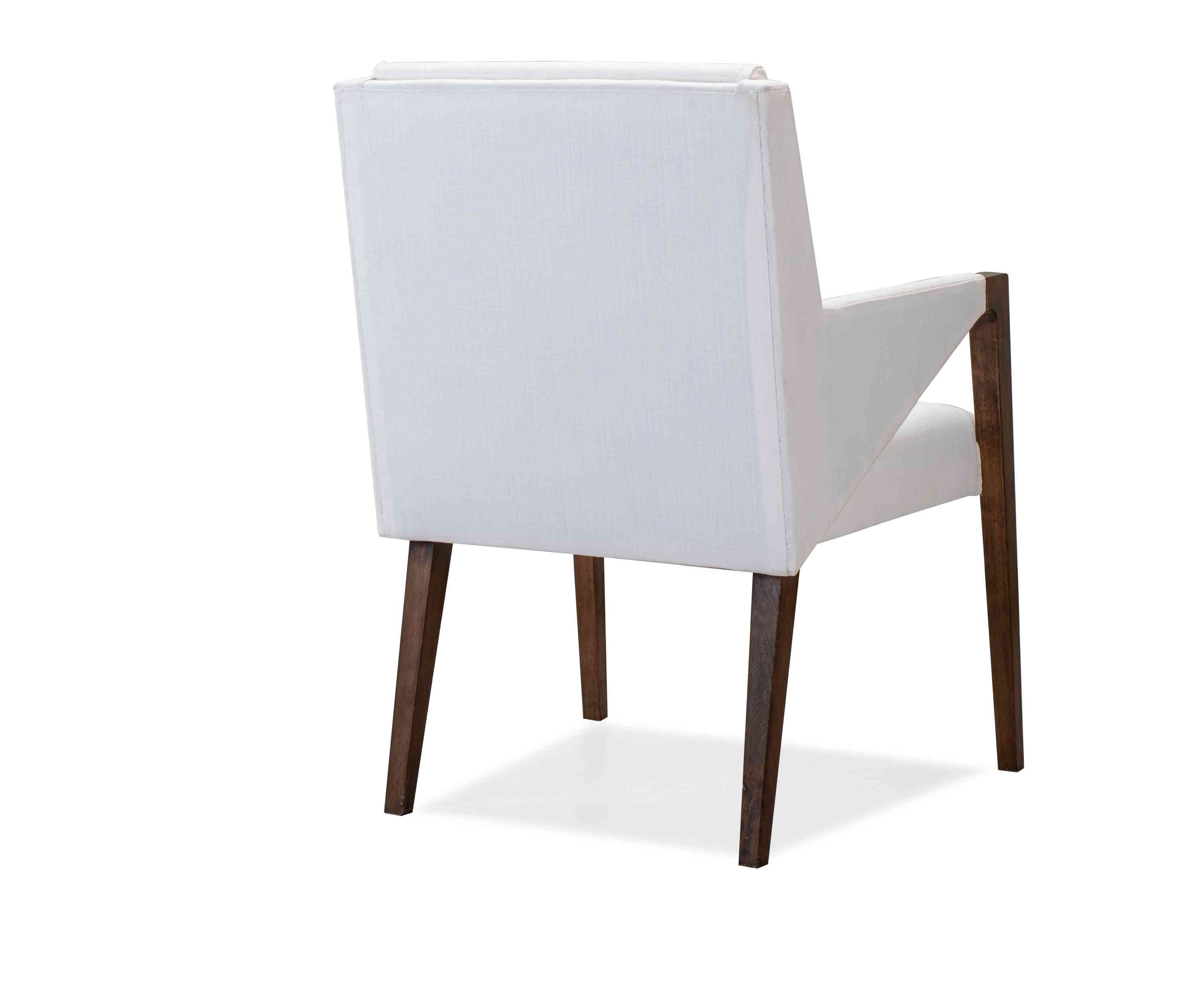 FLYNN ARM CHAIR